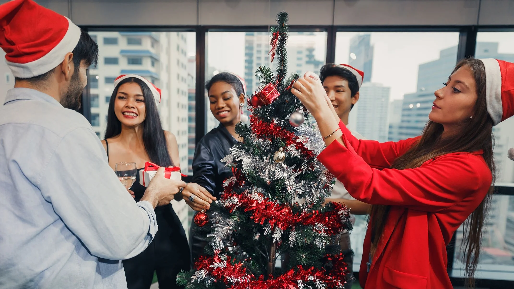 Weihnachtsfeier, Baum